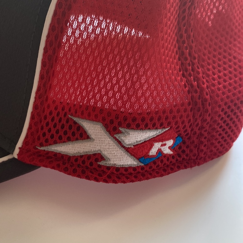 Callaway Golf Odyssey | XHOT | Bomb Crimson | Mesh Stretch | Fitted | Cap - Picture 3 of 13